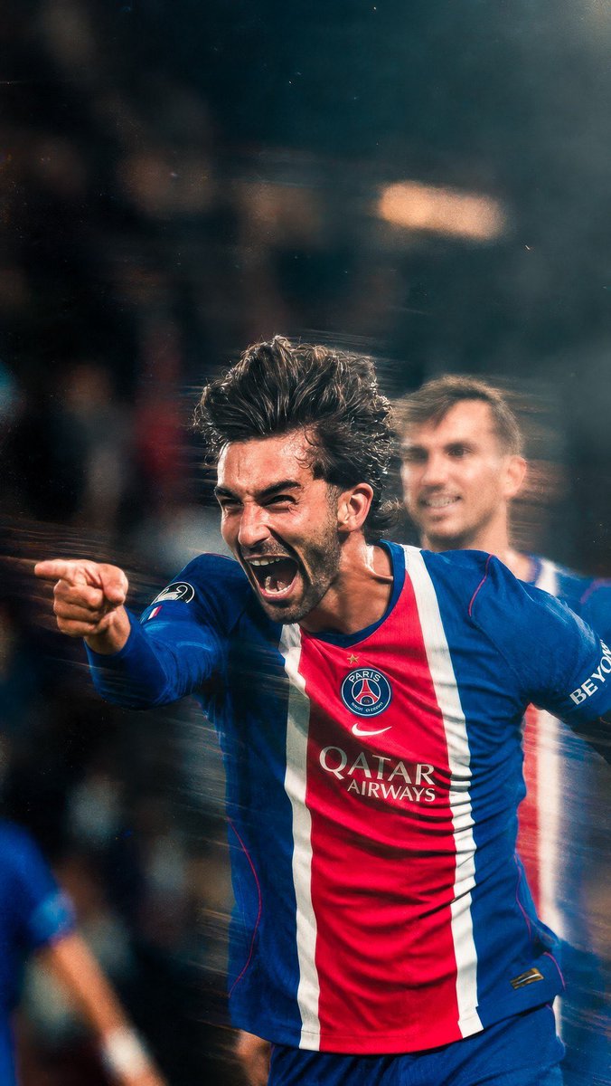 PSG_Vibes75's tweet photo. 🚨 | 4 FONDS D’ÉCRAN FERRAN TORRES 🇪🇸 ! ❤️💙

🔥 | 7 BUTS EN 6 MATCHS avec le PSG !

⚡️ | Appels en profondeur, vitesse, jeu sans ballon et efficacité devant le but : Ferran est en pleine confiance.

📱 | Servez-vous ! 👇 https://t.co/jmyXTb6ohs