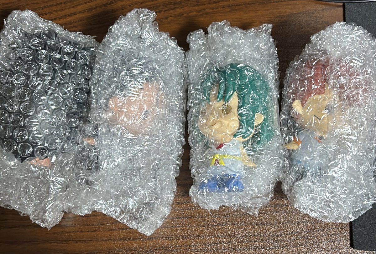 nagatuki__'s tweet photo. 幽遊白書のオンライン届きました
魂の39回…やっちまったな。

ちなみにg賞は被りなし完璧💯💮 https://t.co/JDVrjT6e4I