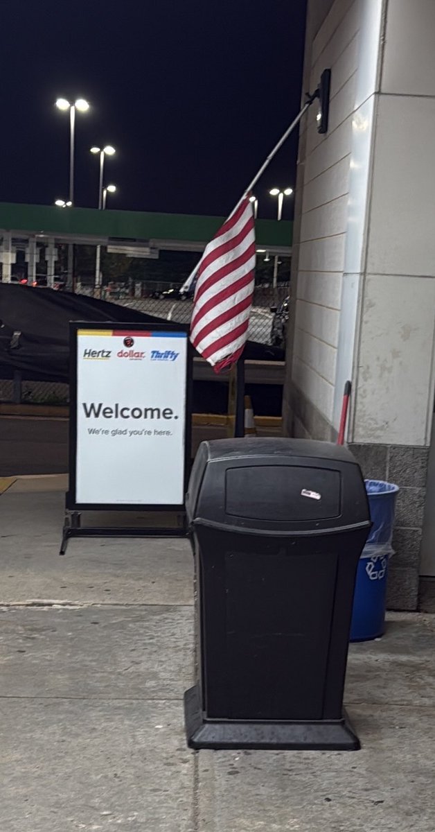 PeachFlicks's tweet photo. @Hertz fix this! It’s disgraceful! PHL https://t.co/06r5EnNoK5