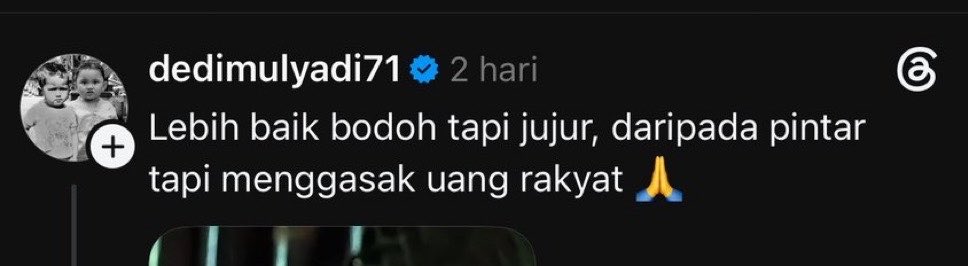 txtdrbekasi's tweet photo. Heboh banget sama “Pramono Anung diem diem bangun Sekolah Negeri” sampe banding bandingin sama Bapak Aing 😂

Woy ngapain mentingin infrastruktur Pendidikan? inget nih!!!!: https://t.co/EQrUlpOCJe