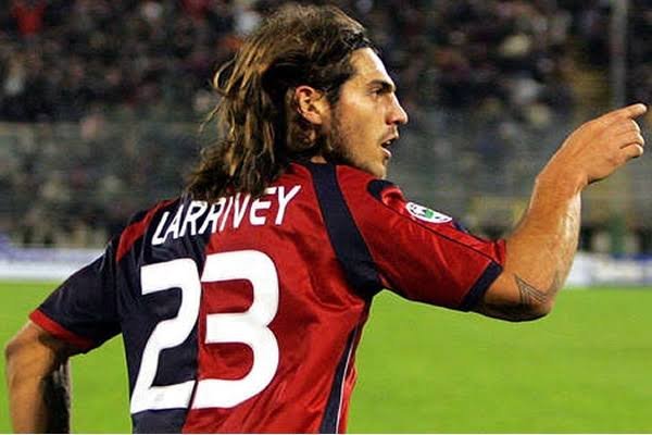 DatosRayo1924's tweet photo. ⚡ El 7 de agosto de 2011 el Rayo Vallecano disputó un amistoso contra el Cagliari
🇮🇹Los italianos vencieron 2-1
⚽🇧🇷 Los goles llevaron acento brasileño: Leo Baptistao para el Rayo y Nené (doblete) para Cagliari
🇦🇷 Larrivey jugaba en el Cagliari por aquel entonces
#DATORAYO https://t.co/o7G2i0inzs
