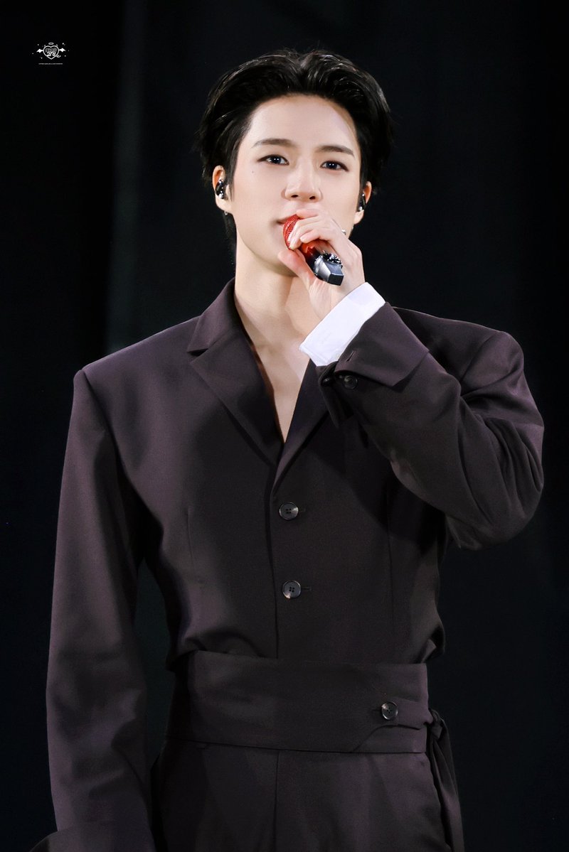 NAKS_BB's tweet photo. 261003 a-nation

#JENO #제노  #ジェノ #NCTDREAM #NCT https://t.co/qYQlrHK42k