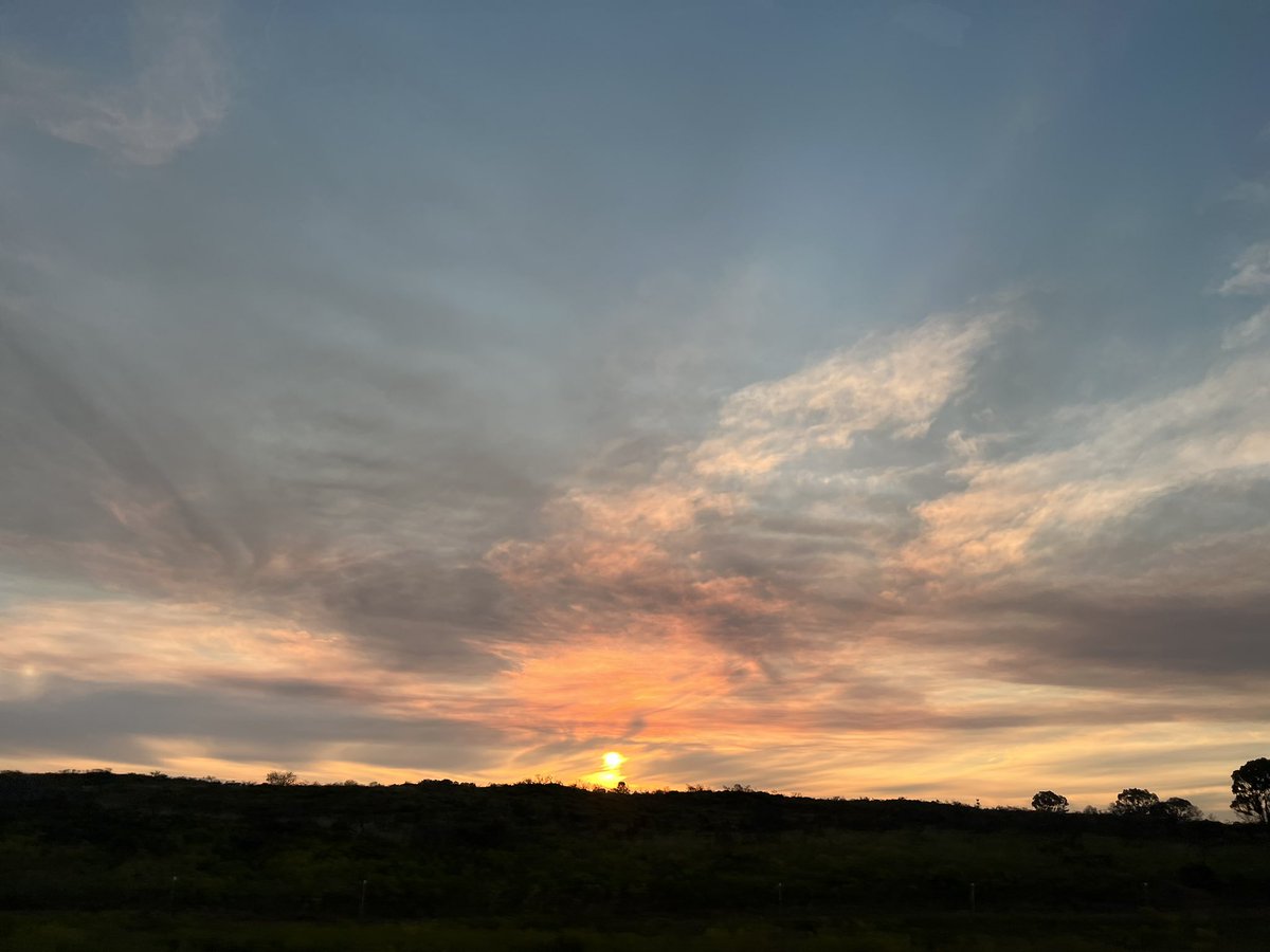 CoffeeDateBTS's tweet photo. BTS encourage me to appreciate the beauty around me and this is yet another reason why I vote #ARIASBTS for the Most Popular International Artist Award in the 2026 ARIA Awards

#SkiesForBTS https://t.co/jey72ofR3G