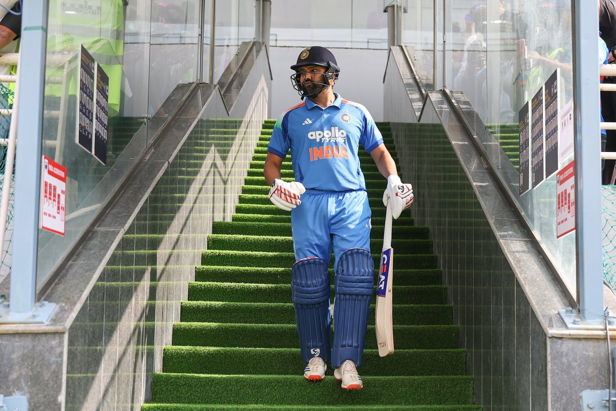 BCCI's tweet photo. Fastest to 1️⃣0️⃣K ODI runs as an opener ✅
6️⃣3️⃣rd ODI FIFTY ✅

@ImRo45 is going strong with a crucial knock in New Chandigarh 👏

Updates ▶️ https://t.co/PhSJSbvW7C

#TeamIndia | #INDvWI | @mflone_ https://t.co/K1qYMobr9Z