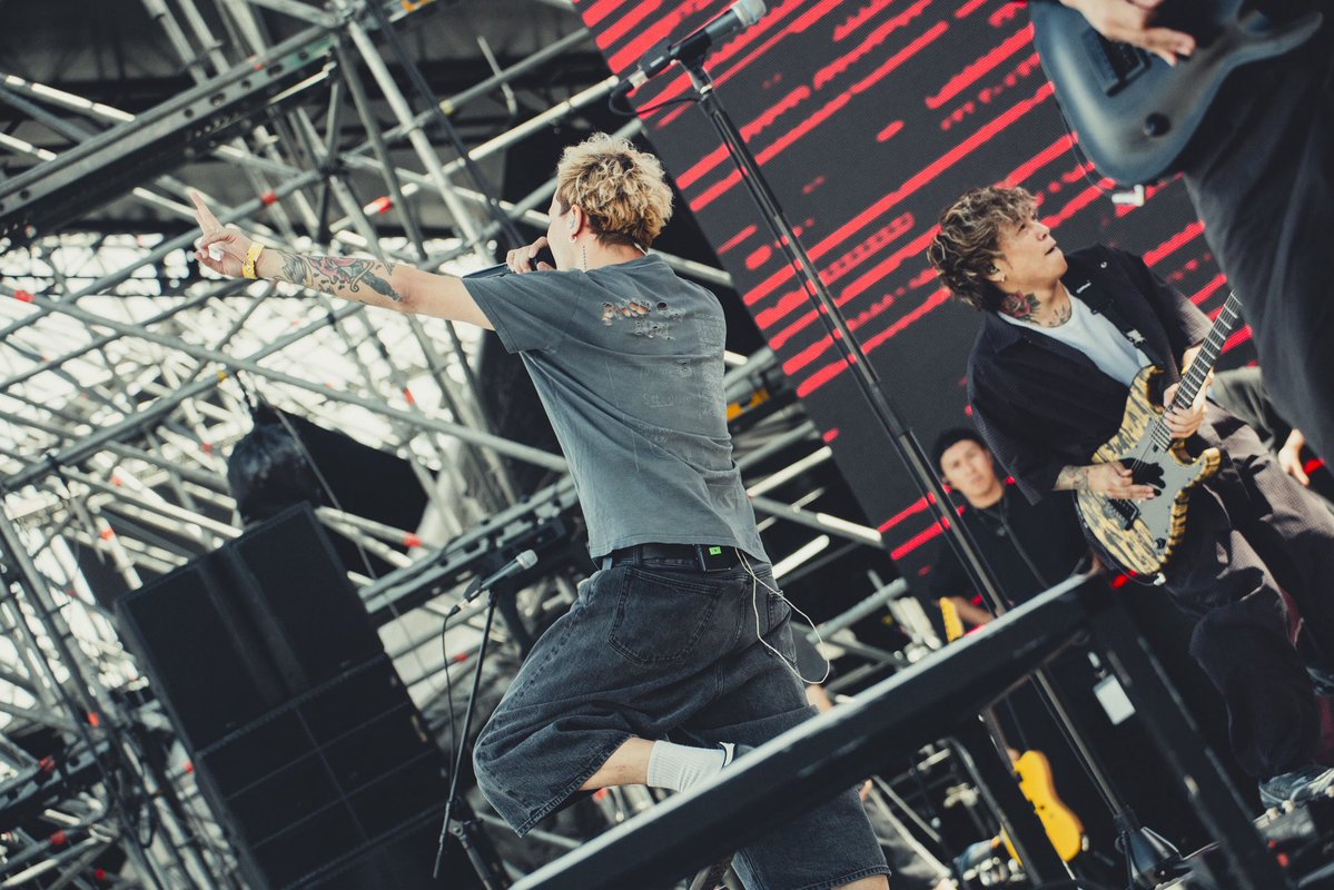 coldrain_jp's tweet photo. XNTERSTELLAR MUSIC FESTIVAL 2026 in Incheon, Korea

01. EX-HUMANITY
02. FREE FALL
03. RABBIT HOLE
04. CUT ME
05. BLOODY POWER FAME
06. THE REVELATION
07. CHASING SHADOWS

🎧https://t.co/FSJEDrsi7K

📸 by @yamada_mphoto 

@XMF_official https://t.co/tJocZogetl
