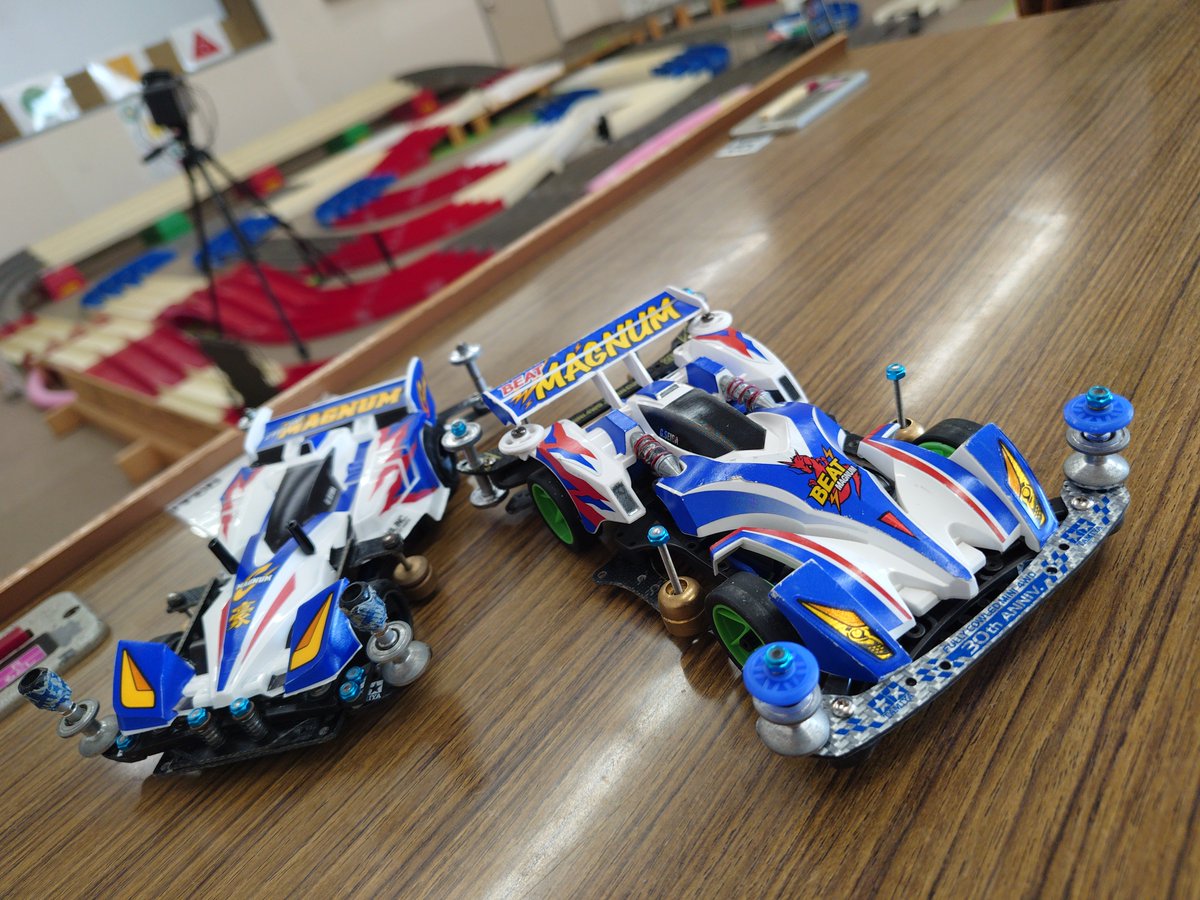 FastestThe's tweet photo. ミニ四駆

石巻特2第一サーキット

午前中にレイアウト変更のお手伝いをさせていただきました。😀とりあえず写真だけで未走行！

#ミニ四駆
#石巻第一自動車学校
#特車2課 https://t.co/qsbuMX5JHo