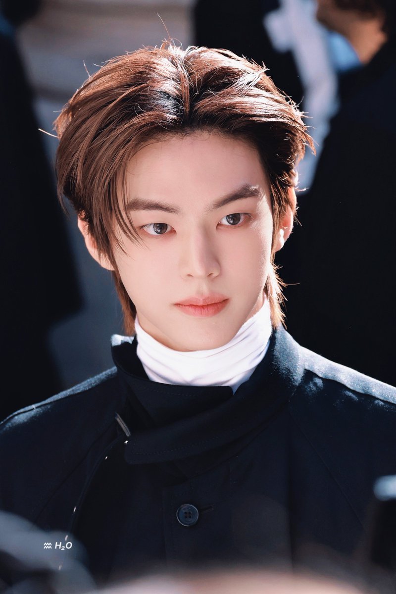 sk8erddoi's tweet photo. FACECARD WORKING OVERTIME

#도훈 #DOHOON #TWS 
#TWSXCELINE
#CelineEte2027 https://t.co/4xhEHw5Ibo