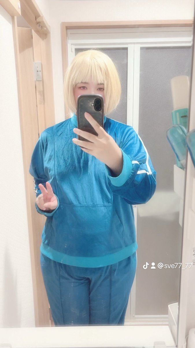 sveBLUEBERRY's tweet photo. 今日もバイオレットちゃん💙💙 https://t.co/TnA7HOoxaY