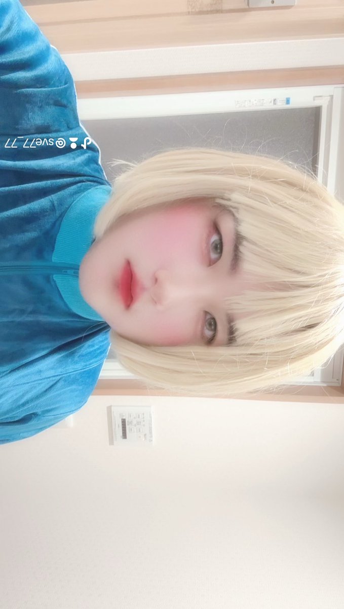 sveBLUEBERRY's tweet photo. 今日もバイオレットちゃん💙💙 https://t.co/TnA7HOoxaY
