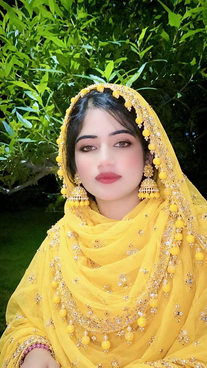 HalimaBibi312's tweet photo. وقت کی سب سے عجیب حقیقت یہ ہے کہ گزرتا سب کے لیے ہے، مگر بدلتا ہر کسی کو مختلف طرح سے ہے !
#متاعِ_دل https://t.co/PIcsu8tctv