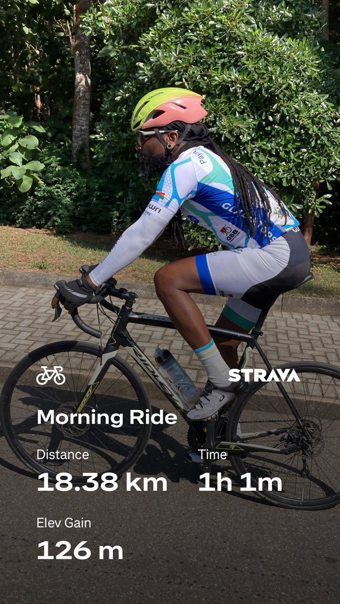 samini_dagaati's tweet photo. Back on the wheels after 5 months Chale … 18 is not a bad start i think #cycling #bicycle #bike #gladiatorscyclingclub #akyesaaaaaaaaa ❤️🚵🏿 https://t.co/dsvJY156zK