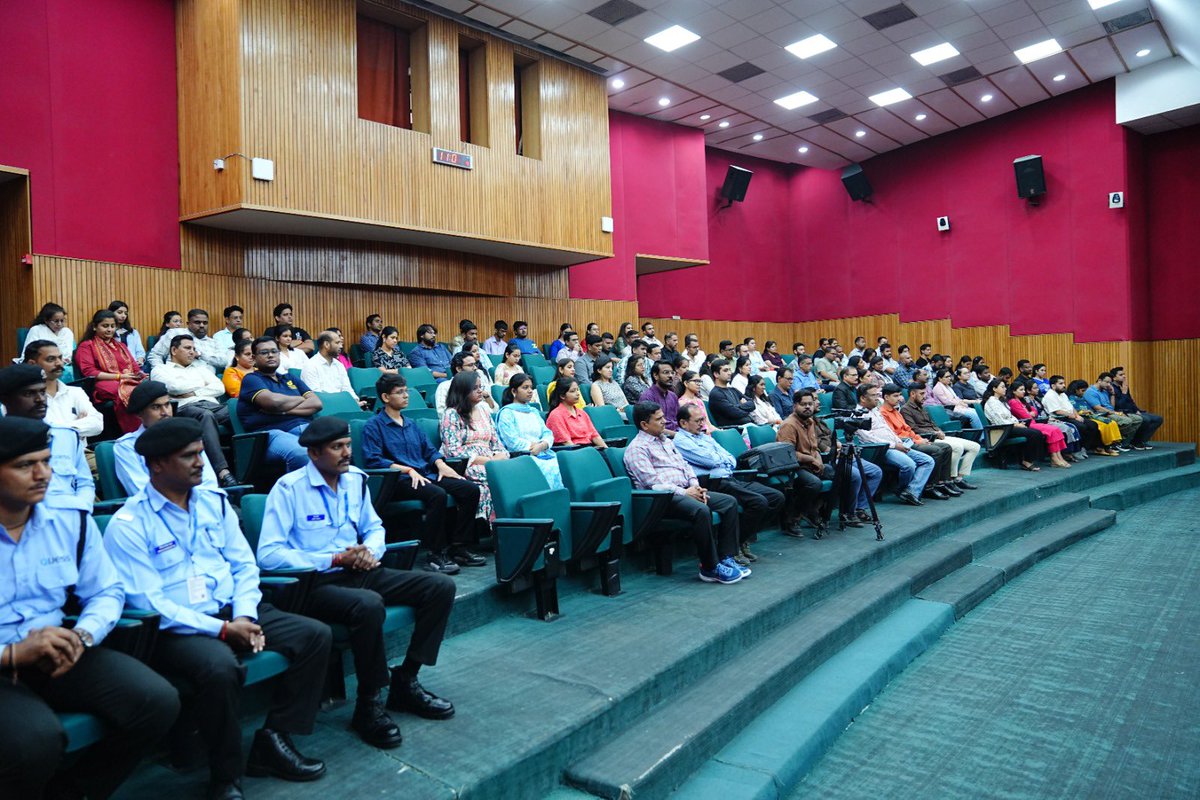 IIM_I's tweet photo. #30thFoundationDay | IIM Indore celebrated its 30th Foundation Day, marking three decades of excellence, impact, and institution-building.
The celebration brought together the IIM Indore community to reflect on a remarkable journey &amp; look ahead to the possibilities of the future. https://t.co/OUmEdHYFWY