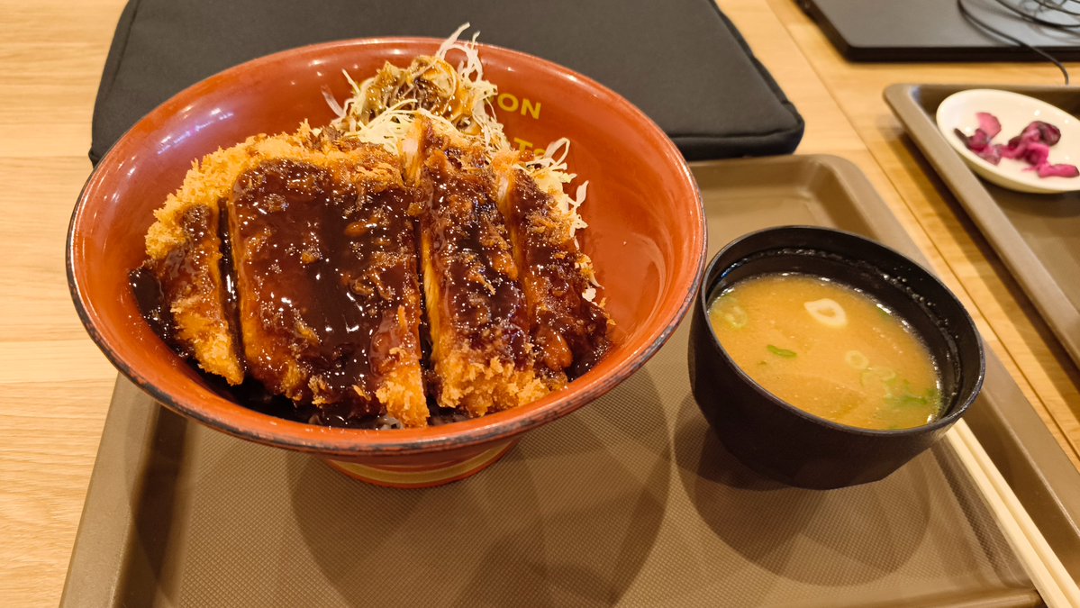 REsell_relite's tweet photo. 清涼飲料水さん(ツレ)に感謝 https://t.co/zwW1G7b7xc