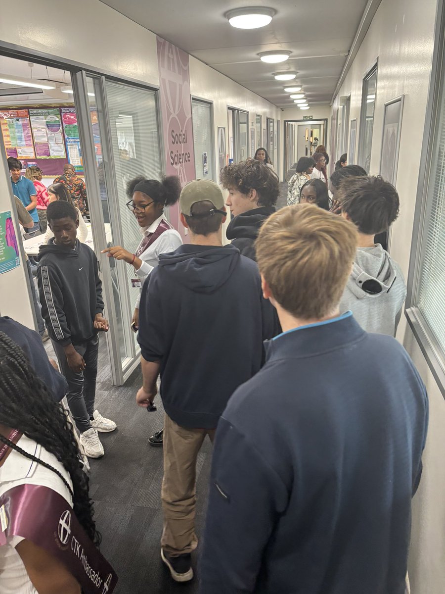 ctksfc's tweet photo. The CTK Aquinas Open Day is in full swing! What a fabulous day itโs been so far, with lots of interest from parents and prospective students exploring our courses, classrooms and facilities and chatting with teachers and current students. โจ#OpenDay #CTKSuccess https://t.co/2WOrZgH2vz
