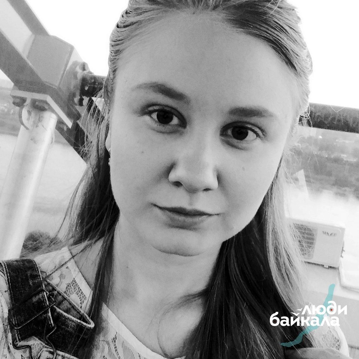 KtoUmarl's tweet photo. Daria Szypiłowa (28) – 🇷🇺 laborantka, pracownica Irkuckiego Instytutu Przeciw­dżumowego, która 25.09  stłukła przypadkowo probówkę z pałeczkami dżumy. Kobieta zmarła 2.10 na skutek dżumy płucnej. Władze sanitarne objęły kwarantanną 200 osób. https://t.co/PF6EYeX2Uq