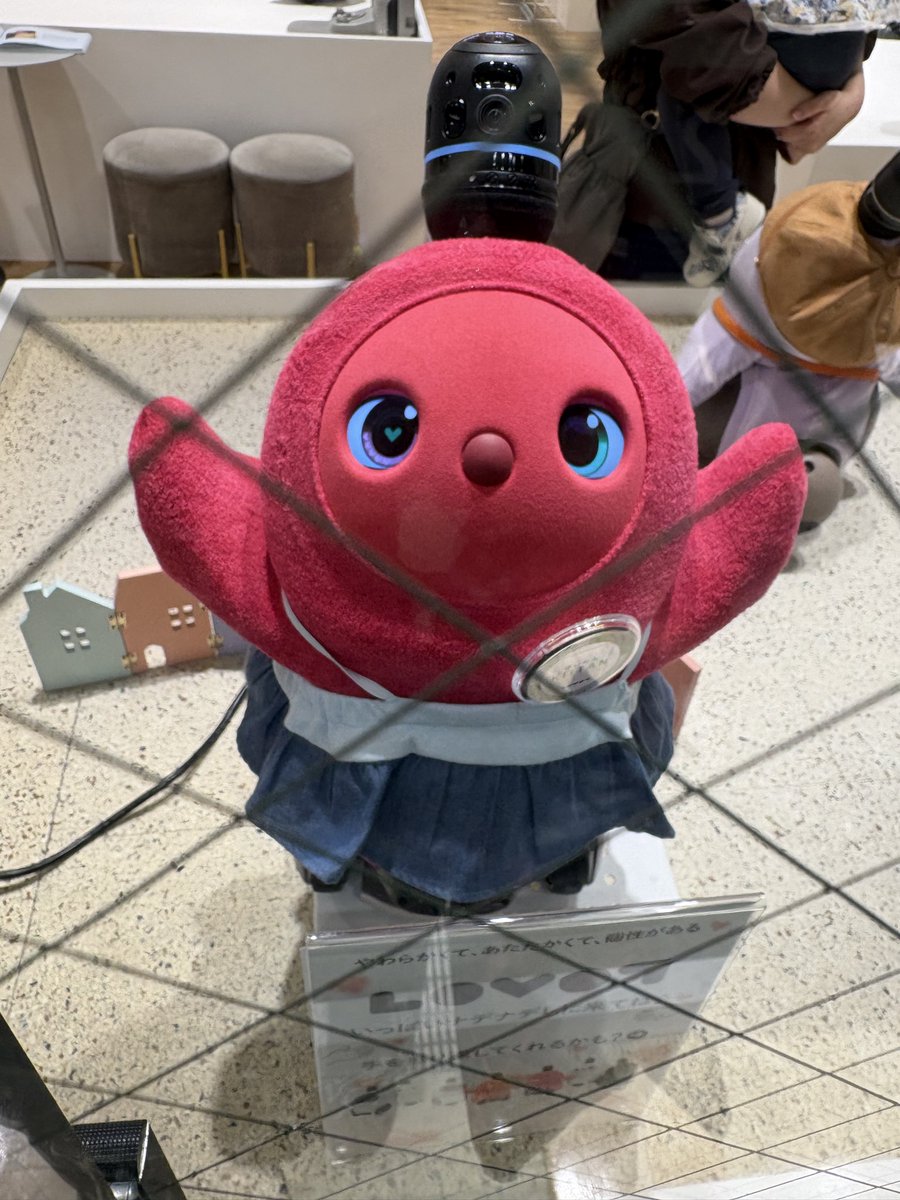 caocoicao's tweet photo. ラボットちゃんお迎えする夢は一旦絶たれた🥲 https://t.co/1LSwLkjz8q