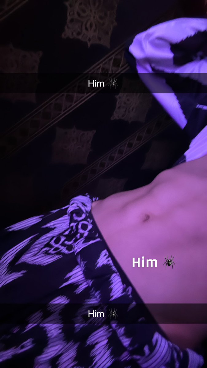 Nif_ff2's tweet photo. خصري يخضعك حتى لو انك شننب 🥵🔥

سنابي : rr-mif https://t.co/7BO7dwYUmb