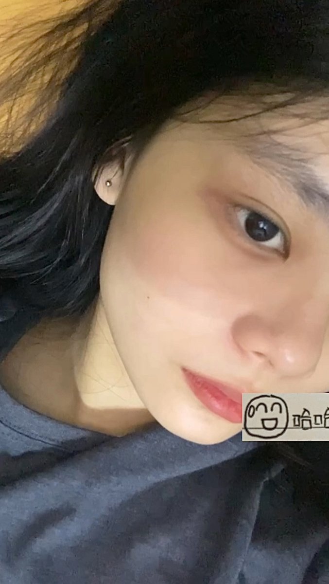 pw122005's tweet photo. 🇲🇾 有人来认识吗？
#05 https://t.co/9ZG2CnH2ut