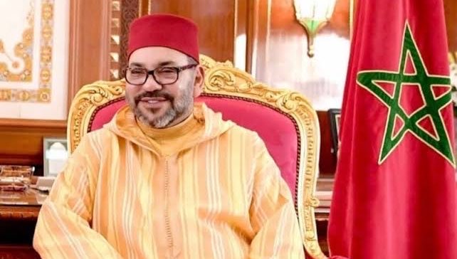 FloresJuberias's tweet photo. Vaciar el Sáhara de saharauis, y dejar España sin españoles.
El plan sin fisuras que ha devuelto la sonrisa a Mohammed VI https://t.co/5KuwcQtrLA