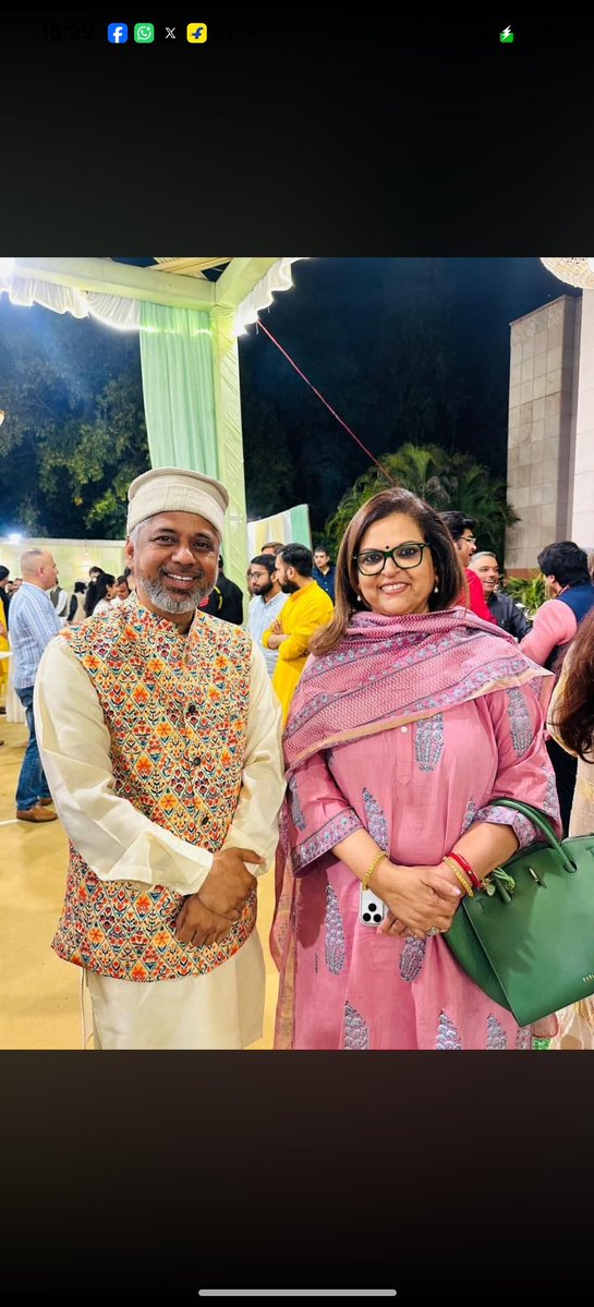 zoo_bear's tweet photo. A very good friend of Godi News Anchors who introduce this RSS guy as 'Islamic Scholar'. @RubikaLiyaquat @navikakumar @sudhirchaudhary https://t.co/QG5yqo95pU