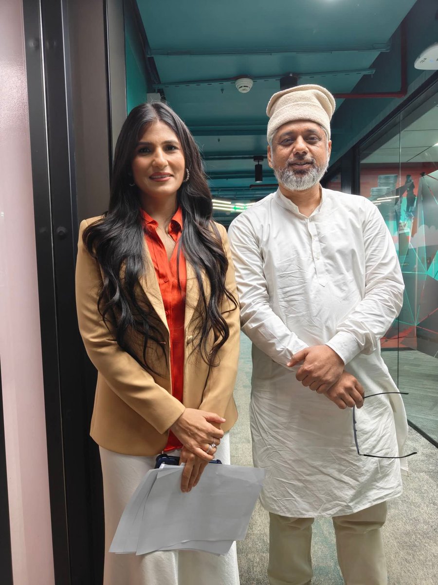 zoo_bear's tweet photo. A very good friend of Godi News Anchors who introduce this RSS guy as 'Islamic Scholar'. @RubikaLiyaquat @navikakumar @sudhirchaudhary https://t.co/QG5yqo95pU