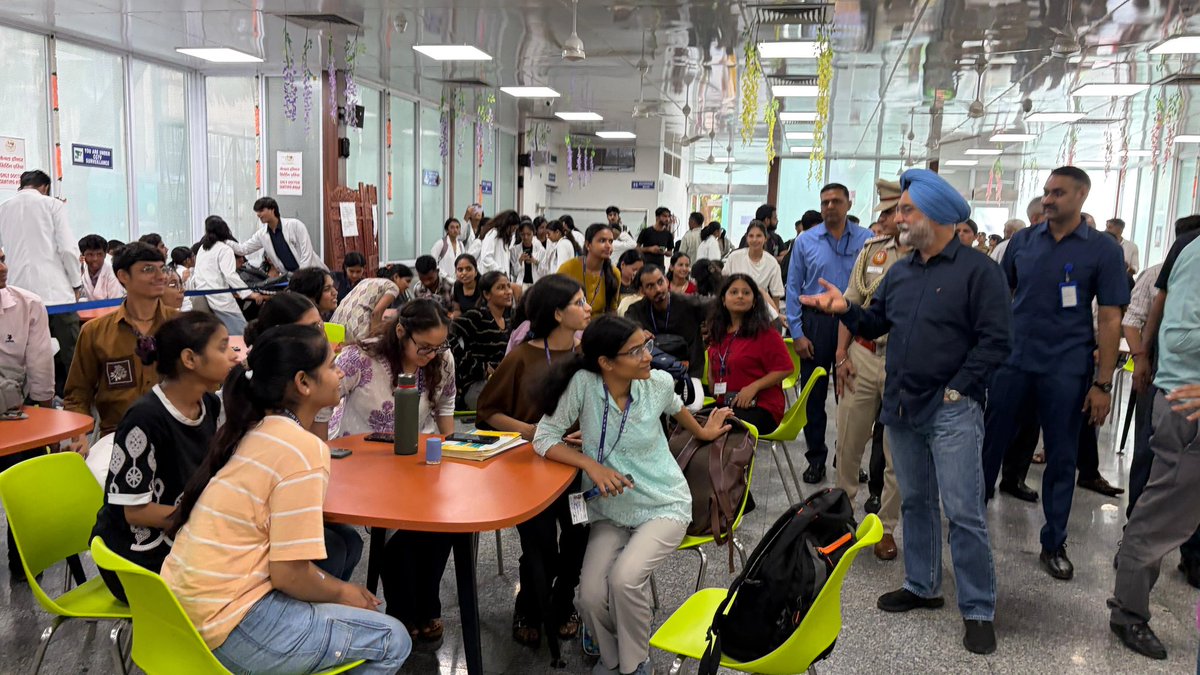 LtGovDelhi's tweet photo. Had a candid interaction over coffee with bright medical students and resident doctors at the popular café at @aiims_newdelhi.

Heard their experiences of the rigours of medical education, their aspirations for India’s healthcare sector, and their concerns around safety and security, particularly those faced by women.

Their candid inputs matter. Assured them of full cooperation in addressing these concerns and strengthening a safe, secure environment for all.

To our future doctors - Serve with knowledge. Lead with empathy. Build a healthier #ViksitDilli and #ViksitBharat. 🇮🇳