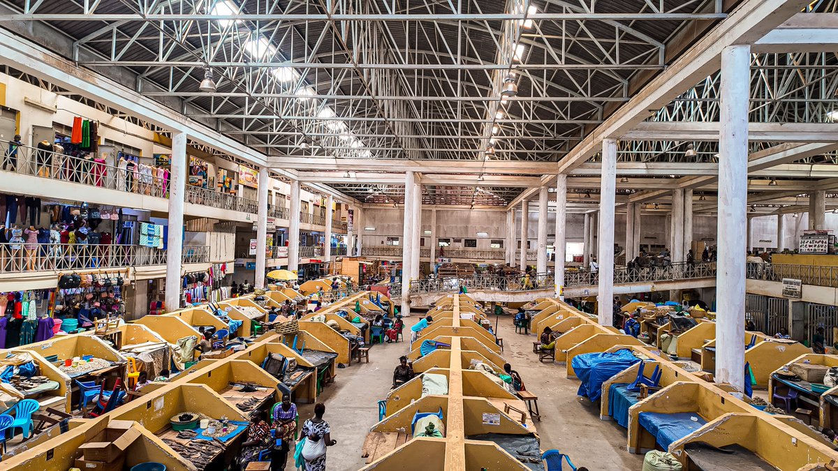 EddiePower15's tweet photo. One of those big projects that made the locals gain more hope in the economic development of our beloved country uganda.
Photo of Gulu main Market
๐ธ : @eddie_power_photography
03/10/2026.
#Gulu
#NorthernUganda
#market
#everydayafrica
#PhotographyWithPurpose https://t.co/kLwdP0cYs2