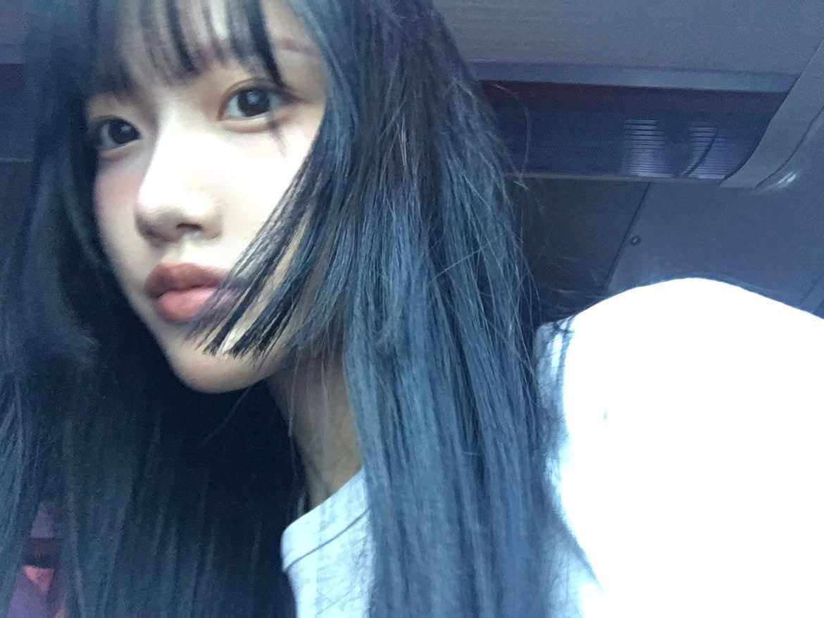 yuseolxD's tweet photo. 바다갔는데너무추웠음. https://t.co/SIC8opZp2f