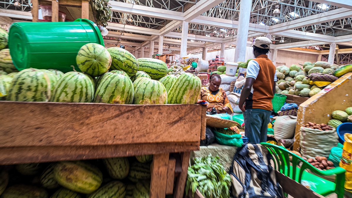 EddiePower15's tweet photo. One of those big projects that made the locals gain more hope in the economic development of our beloved country uganda.
Photo of Gulu main Market
๐ธ : @eddie_power_photography
03/10/2026.
#Gulu
#NorthernUganda
#market
#everydayafrica
#PhotographyWithPurpose https://t.co/kLwdP0cYs2