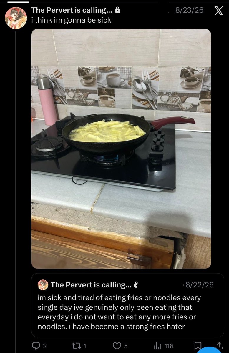 hawthornering's tweet photo. last summer i spent a month with my grandma and she would nearly always always make fries for lunch and dinner. here are screenshots of me slowly going mad over fries https://t.co/2G4LHvtcRz
