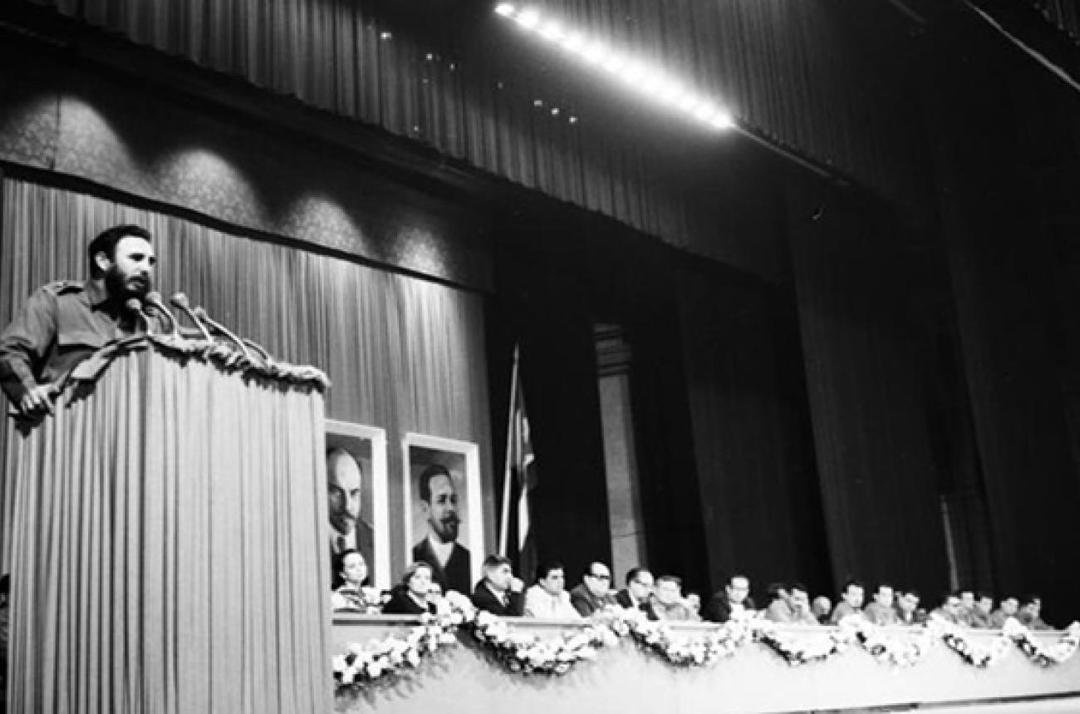 FelixDuarteOrte's tweet photo. El 3 de octubre de 1965, Constitución del Comité Central del Partido Comunista de Cuba.#Cuba https://t.co/x7Y0vrcQI5