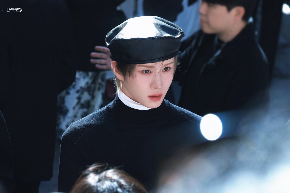 lovewinsall_1km's tweet photo. 261003 

#경민 #KYUNGMIN #ギョンミン
#투어스 #TWS
#Celine #CelineEte2027
#MichaelRider https://t.co/9zd706qHC1