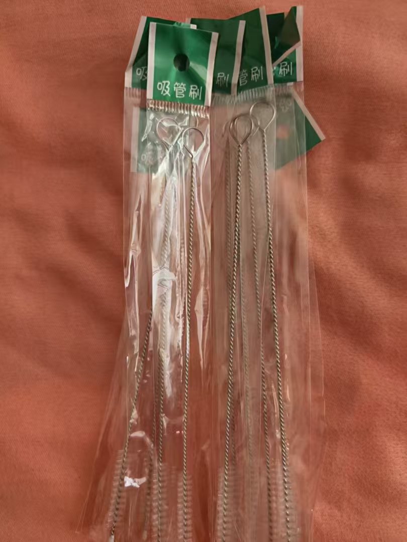 ValarieRobno's tweet photo. 真正的阴蒂责神器：吸管刷
稍微刷一下阴蒂侧面，能爽到哭泣。强烈推荐。
#阴蒂责 #调教 #阴蒂 #自慰 https://t.co/RaCDqU0jqU