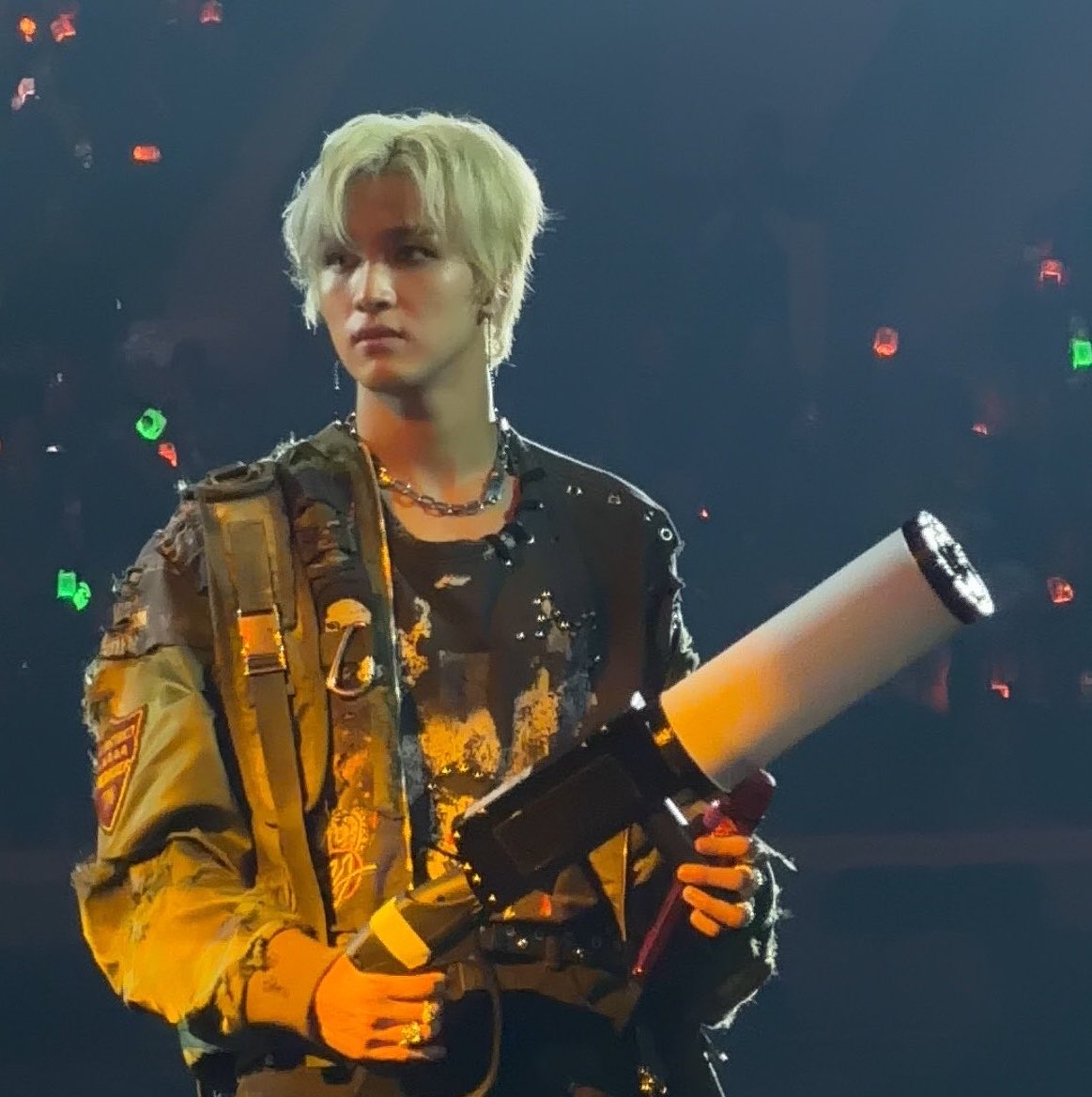 mybelovesun's tweet photo. yaampun lucu banget muka bingung haechan 😭🤏 https://t.co/52v6nQUDjQ
