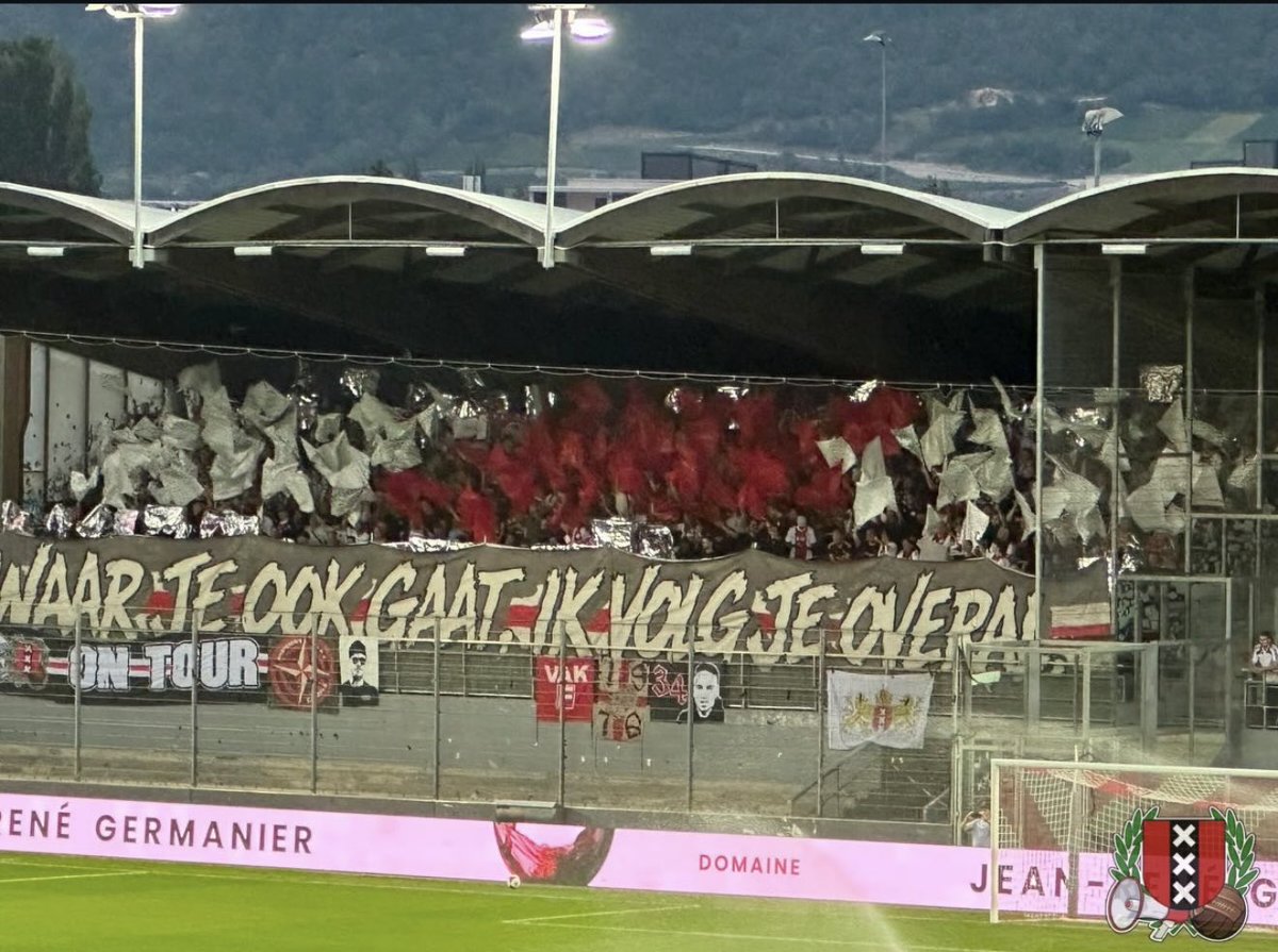 VoetbalUltras's tweet photo. Ondanks de veiligheidswaarschuwingen van Ajax, Ajax Life en de AFCA Supportersclub is het uitvak van Ajax in Split ‘gewoon’ uitverkocht. 1.675 Ajacieden zullen aanwezig zijn bij Hajduk Split - Ajax. https://t.co/SjaLZU89Y0