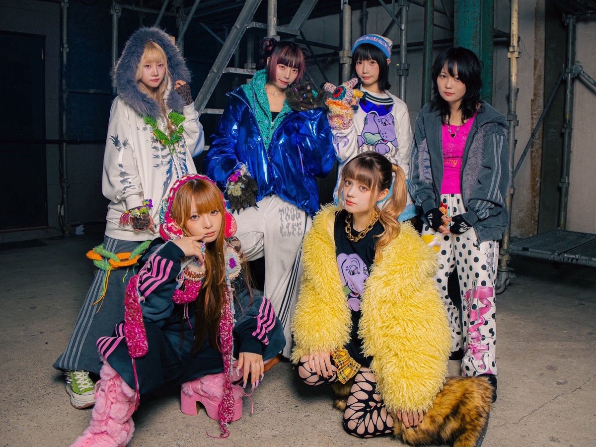 ylmlm_official's tweet photo. 🐶NEWS🐶

ゆるめるモ！ × GALFY
コラボ決定‼️🔥

アパレルコラボだけじゃなく、
コラボ楽曲もリリース🎧✨

気になる詳細はお待ちください👀💭
続報をお楽しみに🐶💨

#ゆるめるモ
#GALFY
#ゆるめるモの10月3日がヤバイ https://t.co/IeX3WVzsap