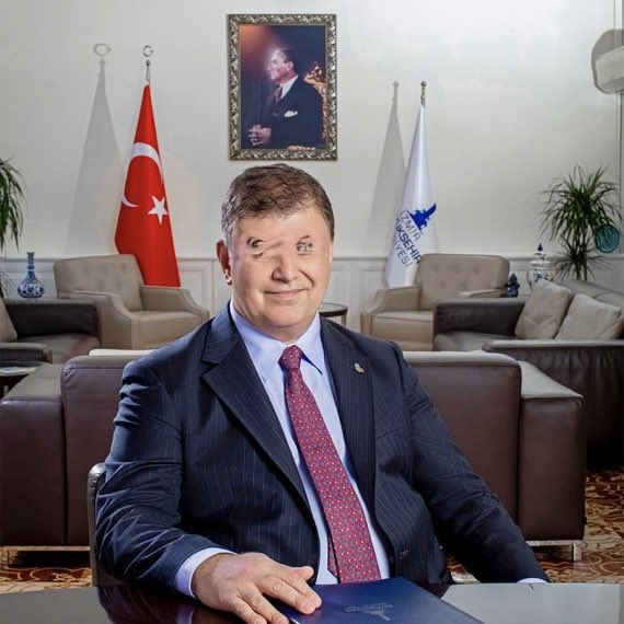 avcemilcck__455's tweet photo. Verdiğimiz oyların her biri haram zehir zıkkım olsun, ahlaksız herif! @drcemiltugay https://t.co/jqoyWa52gO