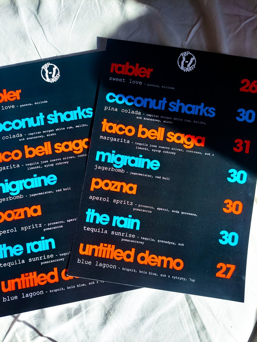 toppartypl's tweet photo. ✵ Menu drinków na Vessele ✵

Możecie spróbować naszego tematycznego menu dzisiaj wieczorem w klubie Broadway18 ! 

☞ 21:00 - Otwarcie drzwi, start Bandito Camp
☞ 22:00 - Start imprezy

Przed wejściem na imprezę przygotujcie kod QR biletu i ważny dokument

Na wejściu możecie zakupić bilety w cenie 25 złoty (TYLKO GOTÓWKA) 

Do zobaczenia! |-/

Grafika: @van_bones_

#topparty #vessel #tøp #twentyonepilots