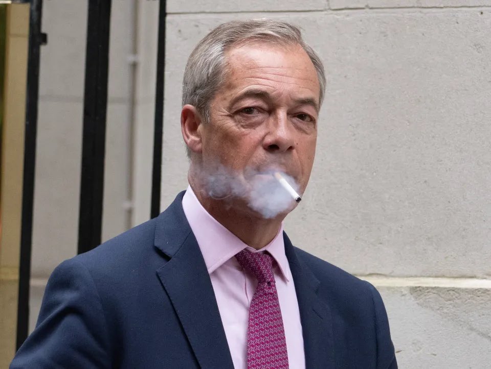 Ethan_Powell04's tweet photo. I am shocked but not surprised that Ann’s killer was planning to bomb Nigel aided and abetted by the establishment 

Whatever is thrown at Nigel Farage my opinion of him will never change and the more he gets attacked the stronger my support becomes for him!!

GO NIGEL!! 💯🔥 https://t.co/EalKxOuEKd
