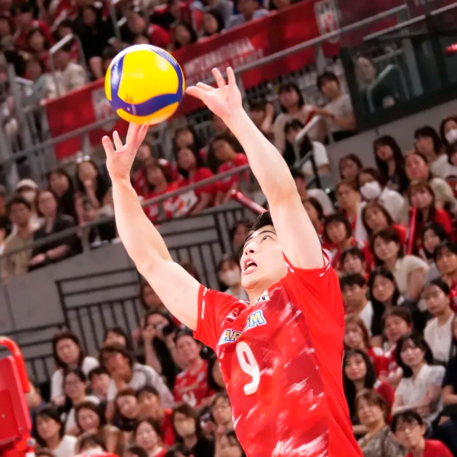 vking_jp's tweet photo. 【1セット目終了】

🏆第20回アジア競技大会 決勝

🇯🇵日本代表 0-1 イラン代表🇮🇷

第1セット 26-28

日本代表が接戦の末、デュースで第1セットを落とす https://t.co/mRgq2l3un6
