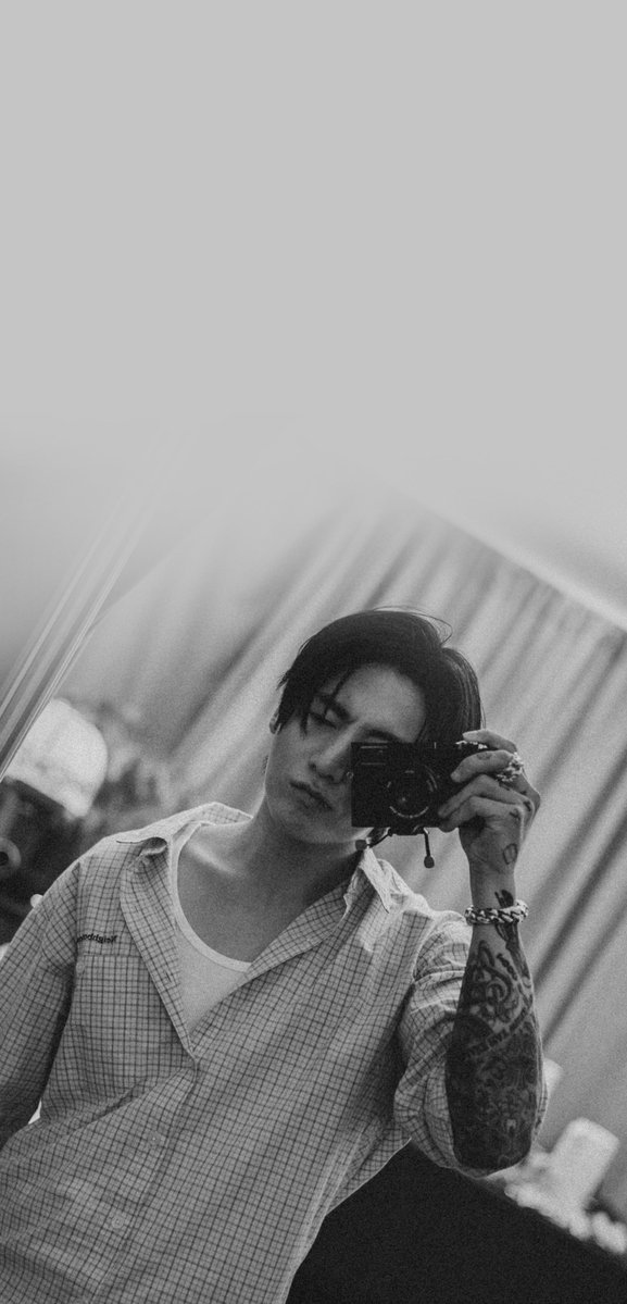 Jungkookdrafts's tweet photo. Jungkook HD wallpaper / lockscreen📱

~~A THREAD~~
- Repost with credits
#btswallpaper #bts #jungkook #btsjk #jeonjungkook #정국 #전정국 #반탄손연단 @BTS_twt https://t.co/O790xc15n3