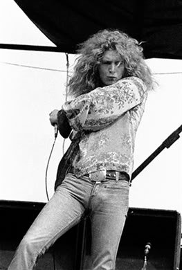 No_Quarter4's tweet photo. Ahhhhhhhhh A #GoldenGod 🙏🏻
#Planty
@RobertPlant
#LedZeppelin https://t.co/PBCu1QxOBz