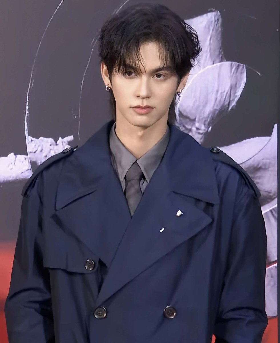 mimay_sritong's tweet photo. Always proud of you, Bright. Shine like the star you are tonight. 

BRIGHT X TAIPEI FW #TPEFWSS26xBRIGHT #TPEFW #bbrightvc
@bbrightvc https://t.co/LKWUzW8Dl5