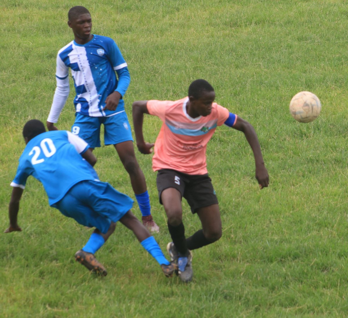 kwarakidsleague's tweet photo. ๐ผ๏ธ
Achiever Football Academy 1-1 Busari FA
#Kwarakiddies | #Kiddiesleague I #DreamInTheRightWay https://t.co/gfYdfg4aMu