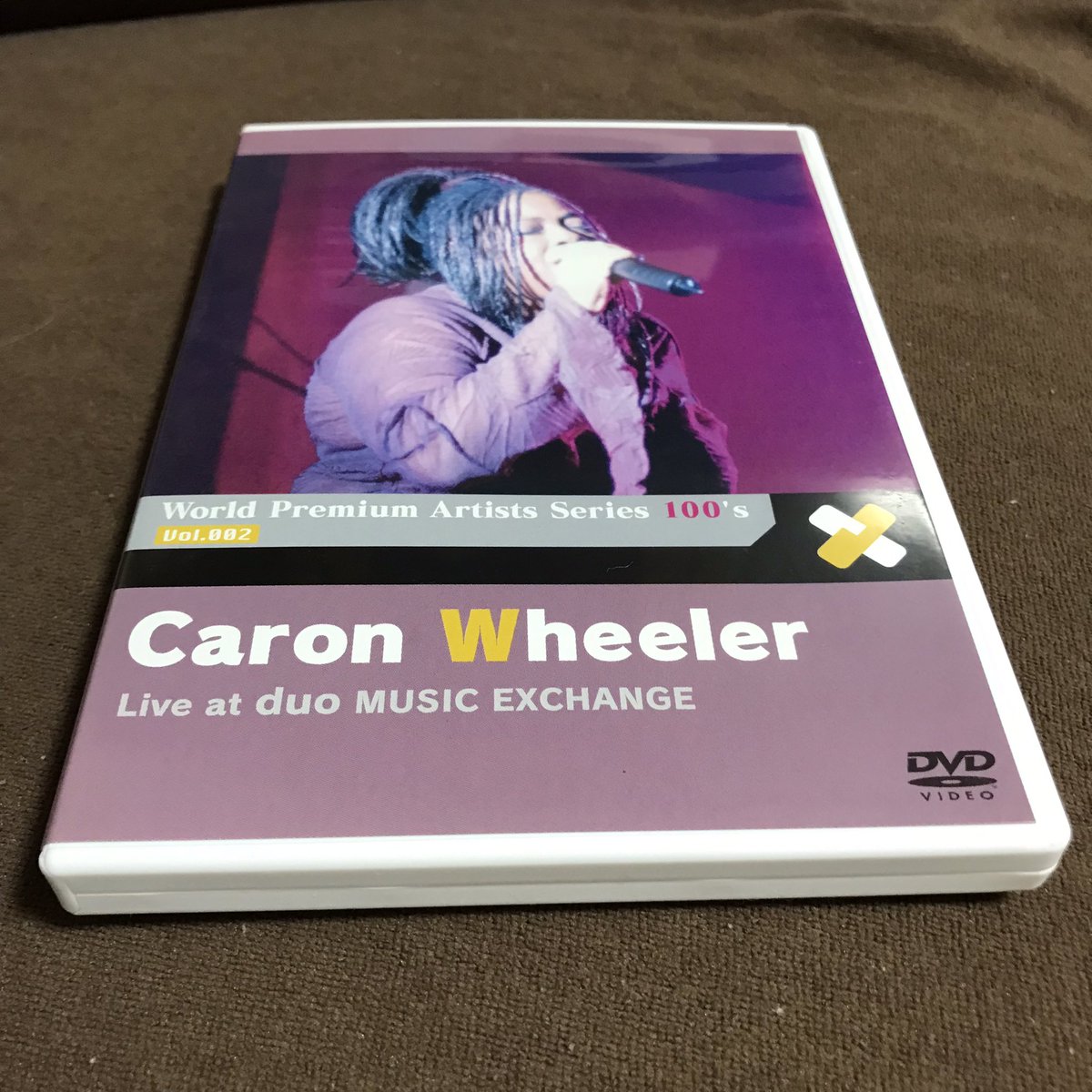 DJMASACHOOSETS's tweet photo. Once apon a time ... Ground Beat there 
👀💫🌀⏰　
#caronwheeler #soul2soul #nowviewing 
#groundbeat #jazzieb #nelleehooper 
#duomusicexchange #gotayashiki #rap 
#soul #neosoul #dance #britishsoul 
#randb #reggaerock https://t.co/AHLl6KvcZR