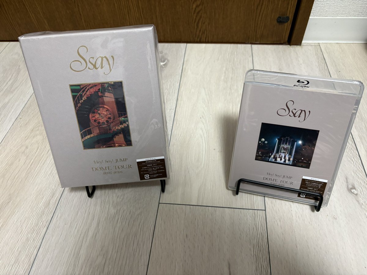 KENSAPO20080903's tweet photo. 遅らせながら欲しかった円盤
やっと買えた!よし、開封しよ
#JUMP
#円盤
#Ssay https://t.co/FJjFO2la0T