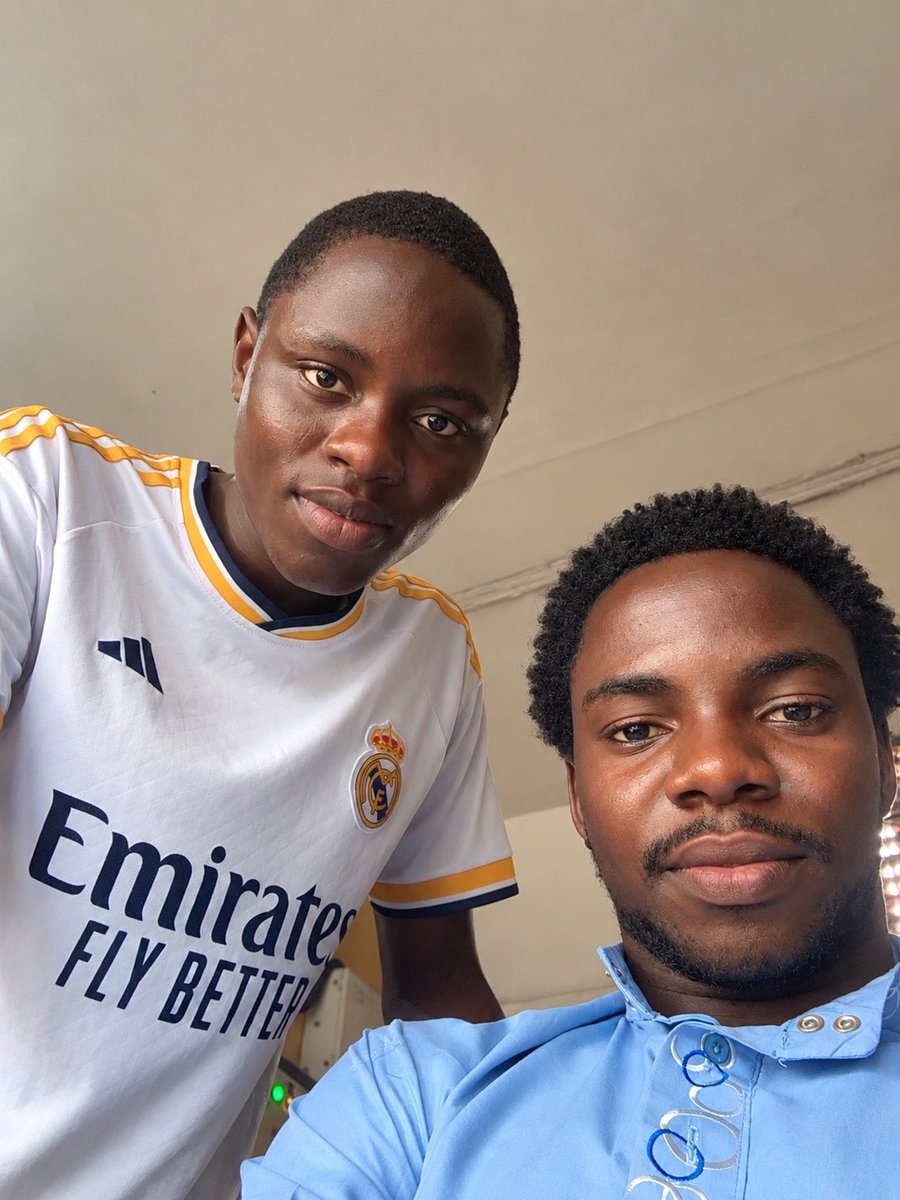 Adebayogrillz's tweet photo. Try again 🫴 #trend https://t.co/2rt8j6DIVR