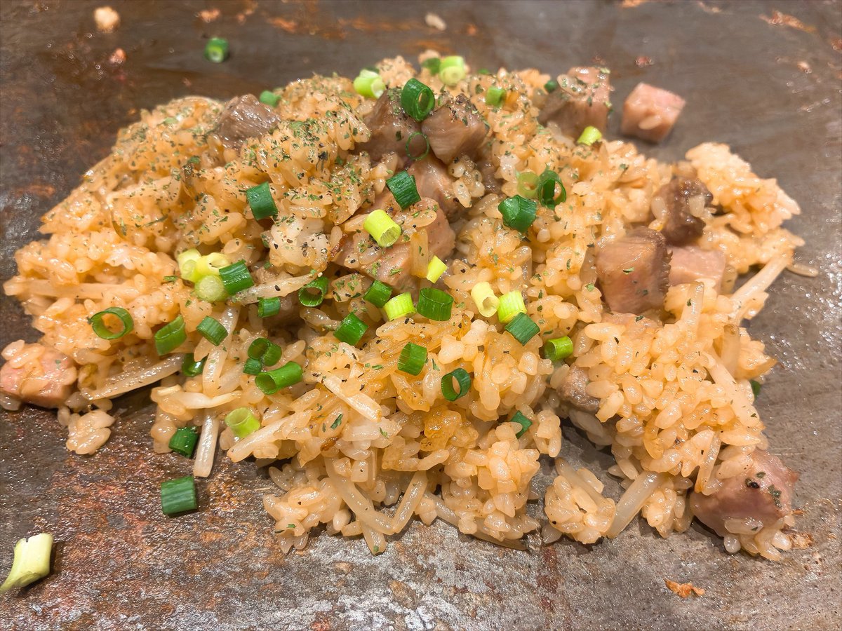 yukky0352's tweet photo. もんじゃ食べてキングダム観てきた！これまでで1番良かったまである✨映画館で観れてよかった☺️
お通しのだし巻き卵も和牛ガーリックライスも全部美味しかった🫶 https://t.co/hvl8yqEdQU