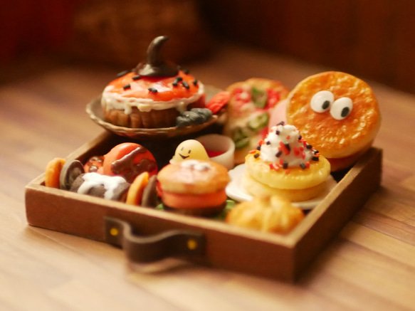 miniaturemaron's tweet photo. かぼちゃシチュー、クリスマスインテリア再販しました🎄
ハロウィンフードも販売中です🎃

minne
https://t.co/EI4rCd9E6s
creema
https://t.co/X8dl7lqb3i https://t.co/xvA4WcI3Ky