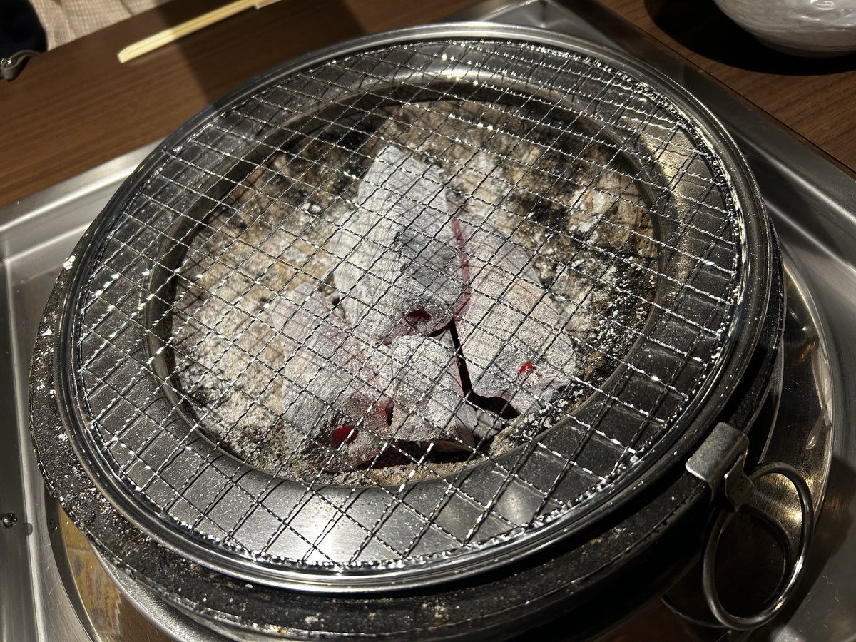 Alan23Cafa_F_B's tweet photo. 焼肉🍖 https://t.co/31sHkJQEW9